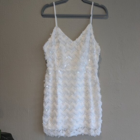 Just Me *  White Sequin Dress * Size Medium - Picture 2 of 6